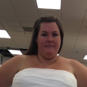 Meet your Posher, Chrissy